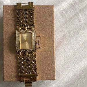 Guess Gold-tone Chain Analog Watch
